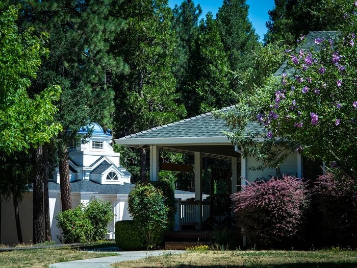 Μαχαίρωσαν μοναχό στο Halloween